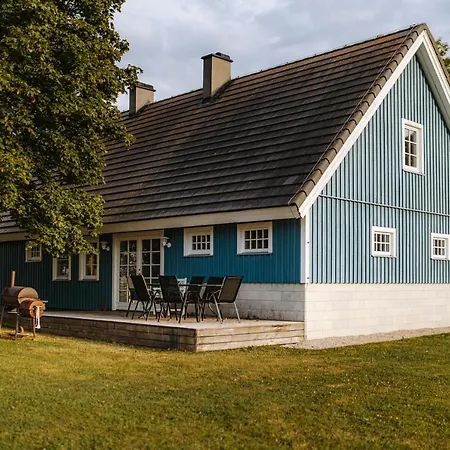 Holmiranna Holiday Homes Kungla Exterior photo